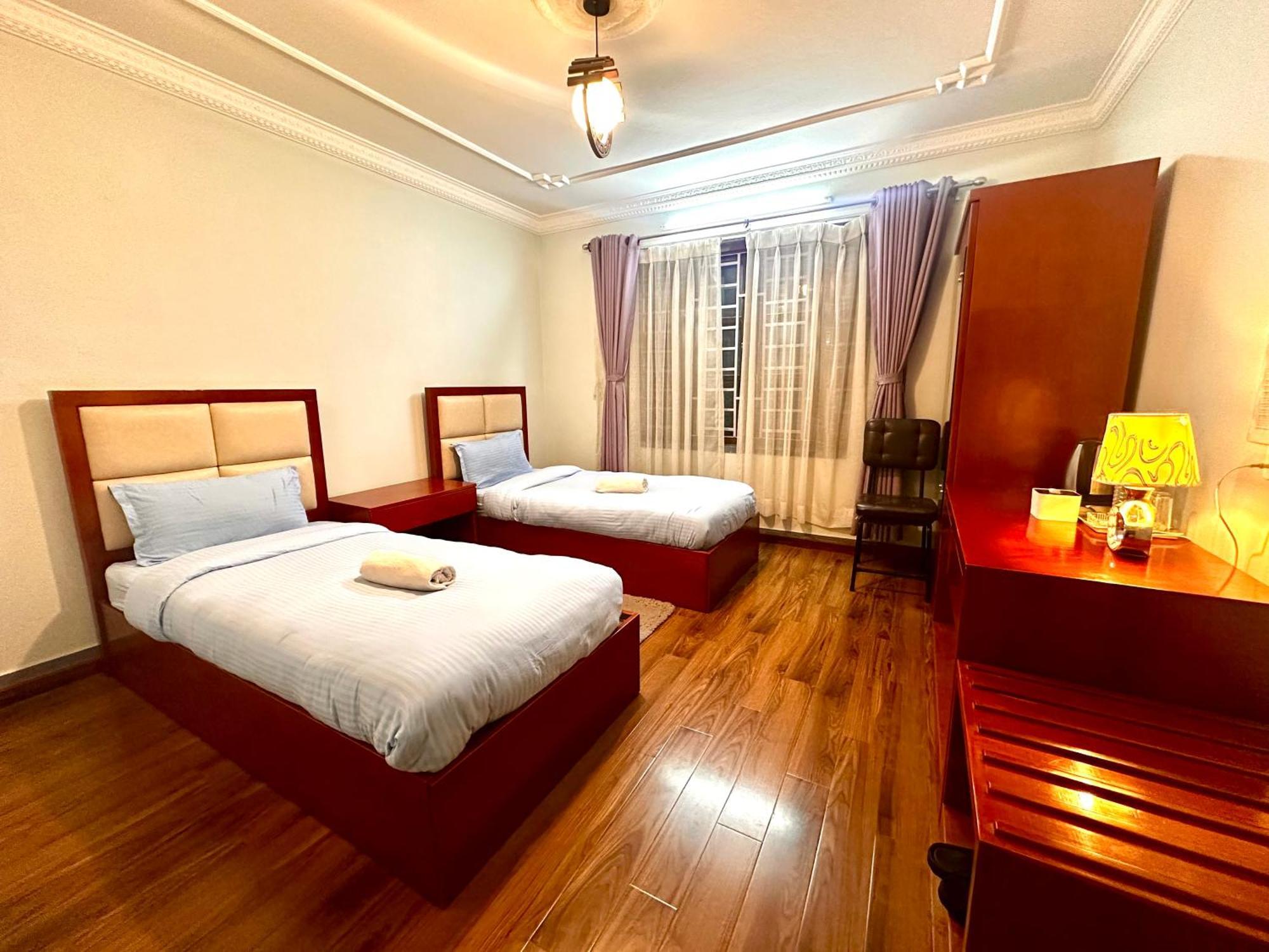 Norbu Hotel カトマンズ エクステリア 写真